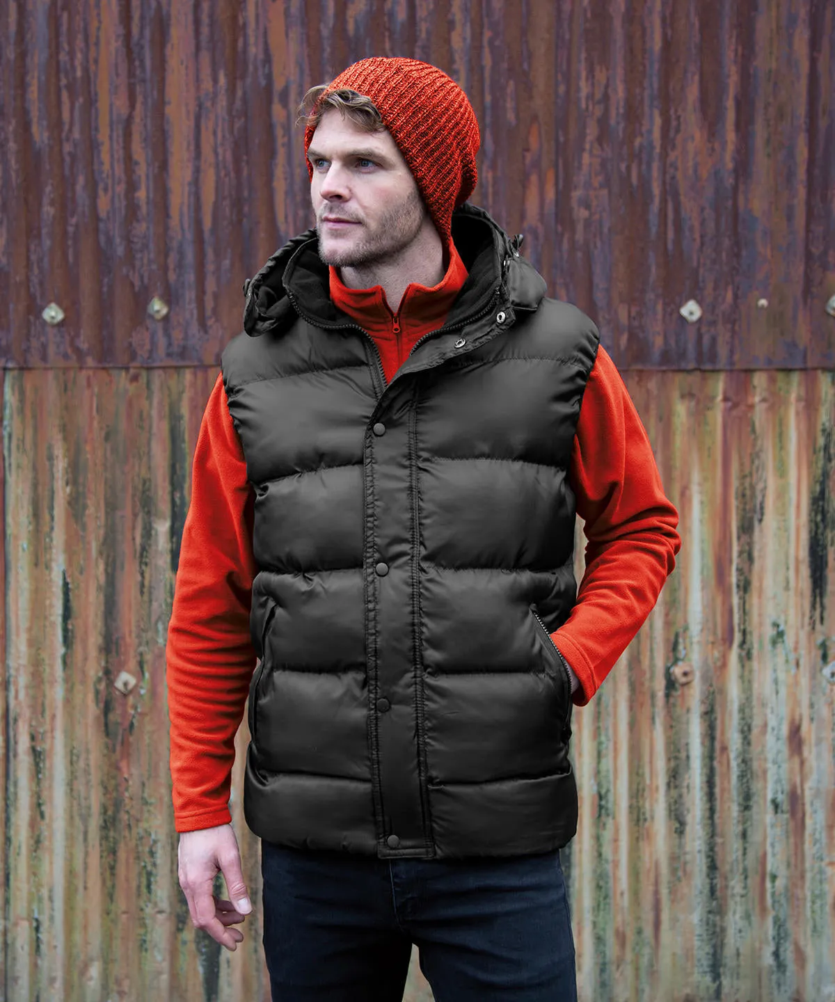 Black - Core Nova Lux padded gilet