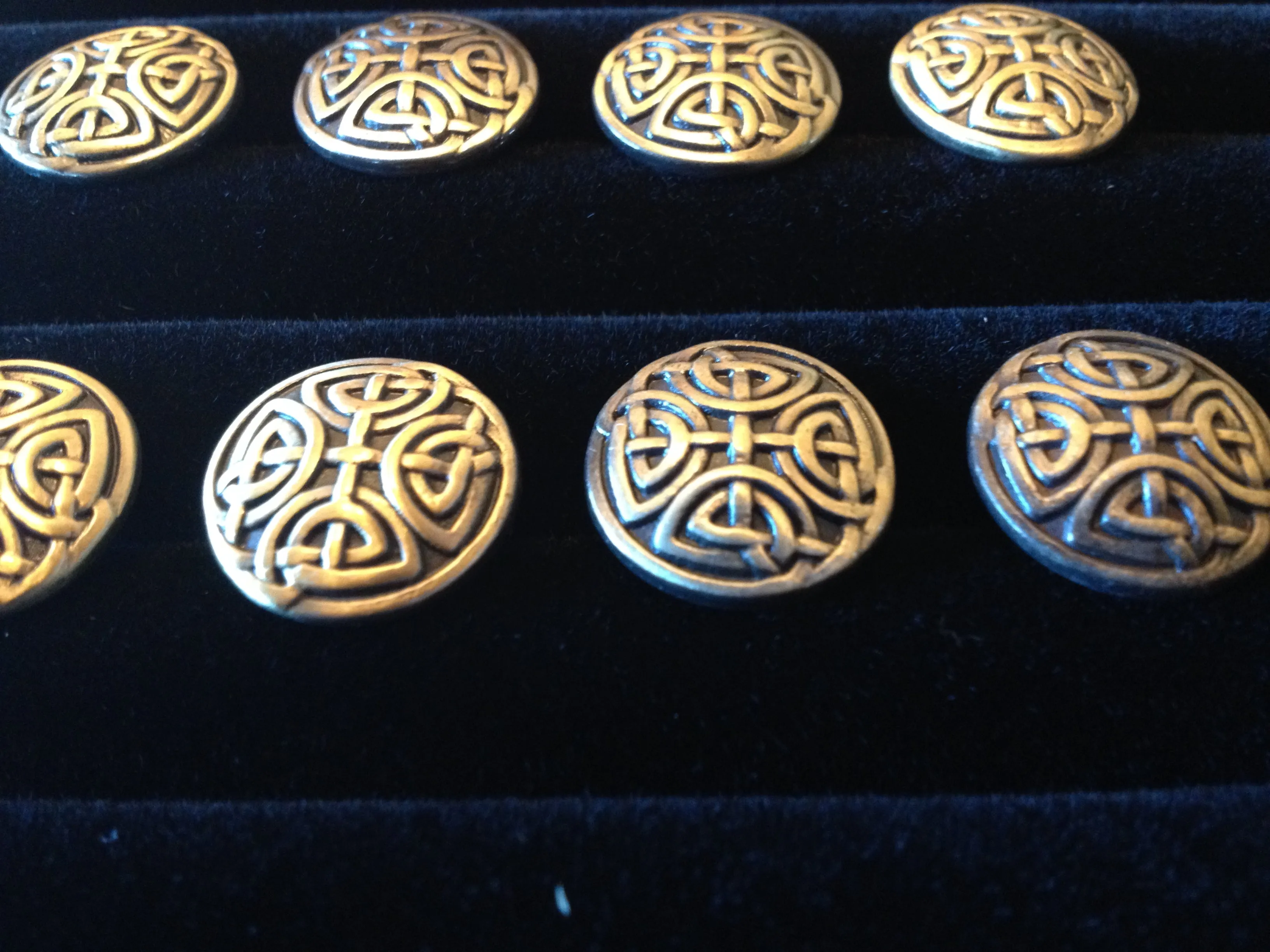 Celtic Knot Work Buttons Bronze