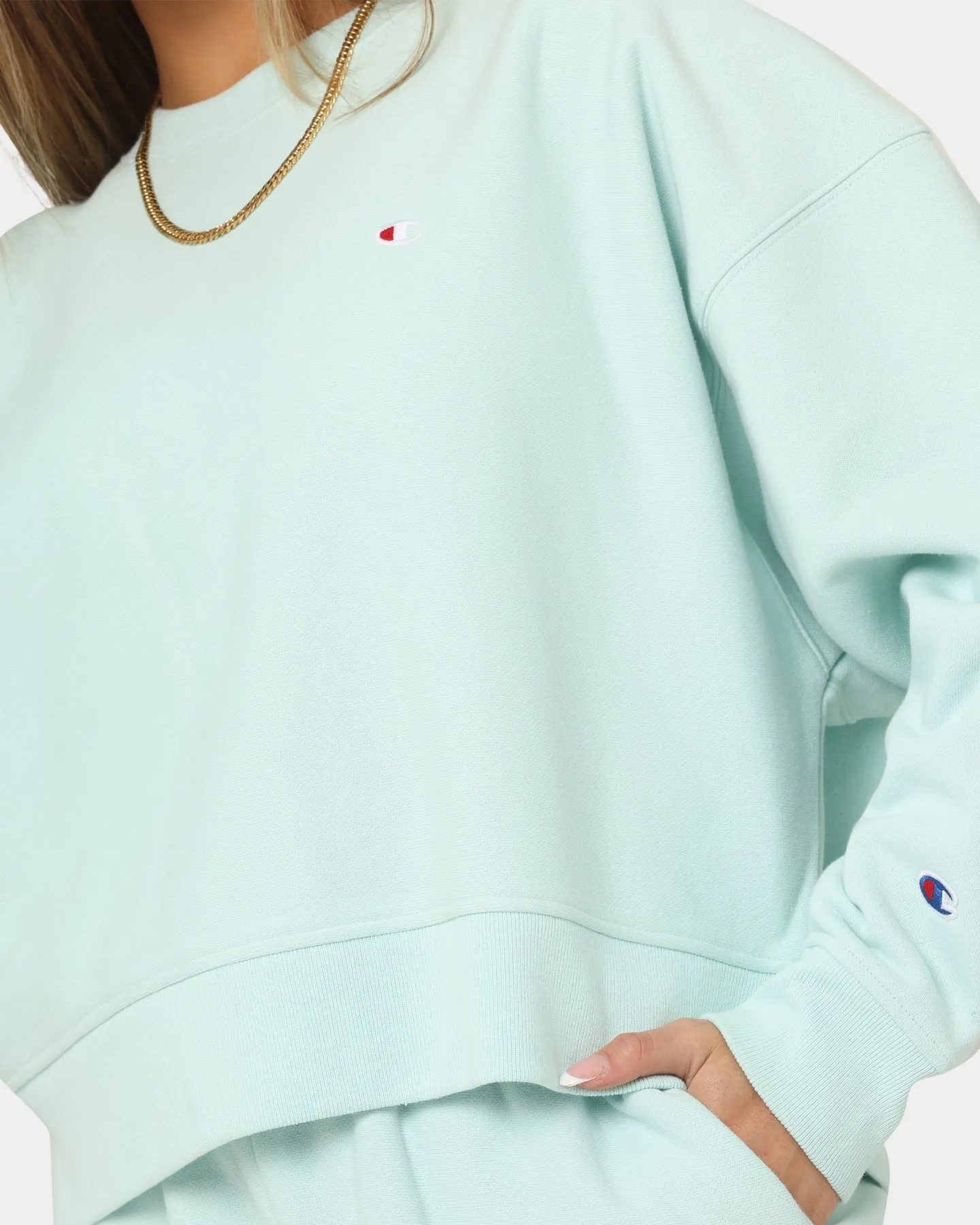 Champion Women's Reverse Weave Level Up Crewneck Seoul Soul