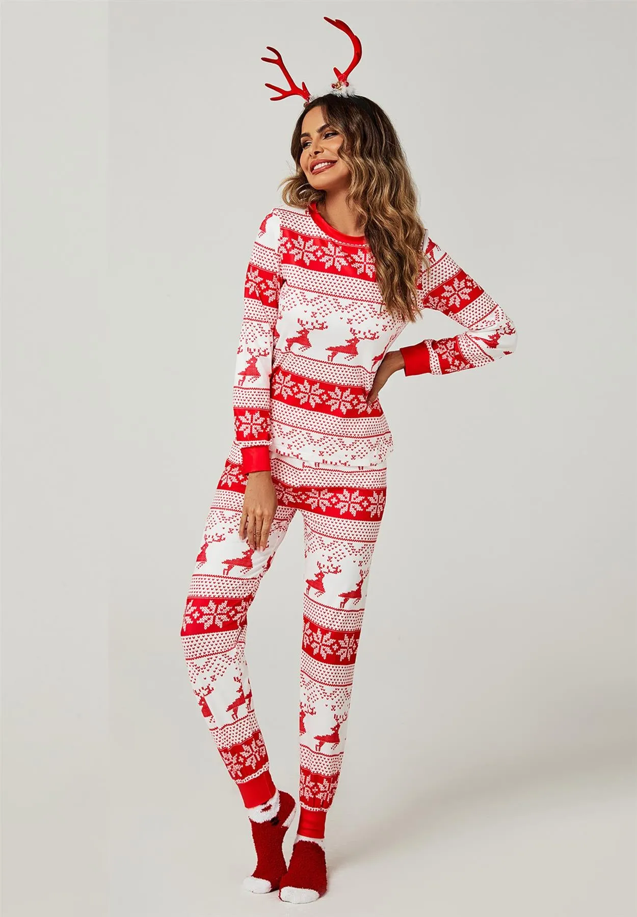 Christmas Long Sleeve SweatShirt Top & Trousers Co Ord Pyjama Sets In White & Red Snow Reindeer