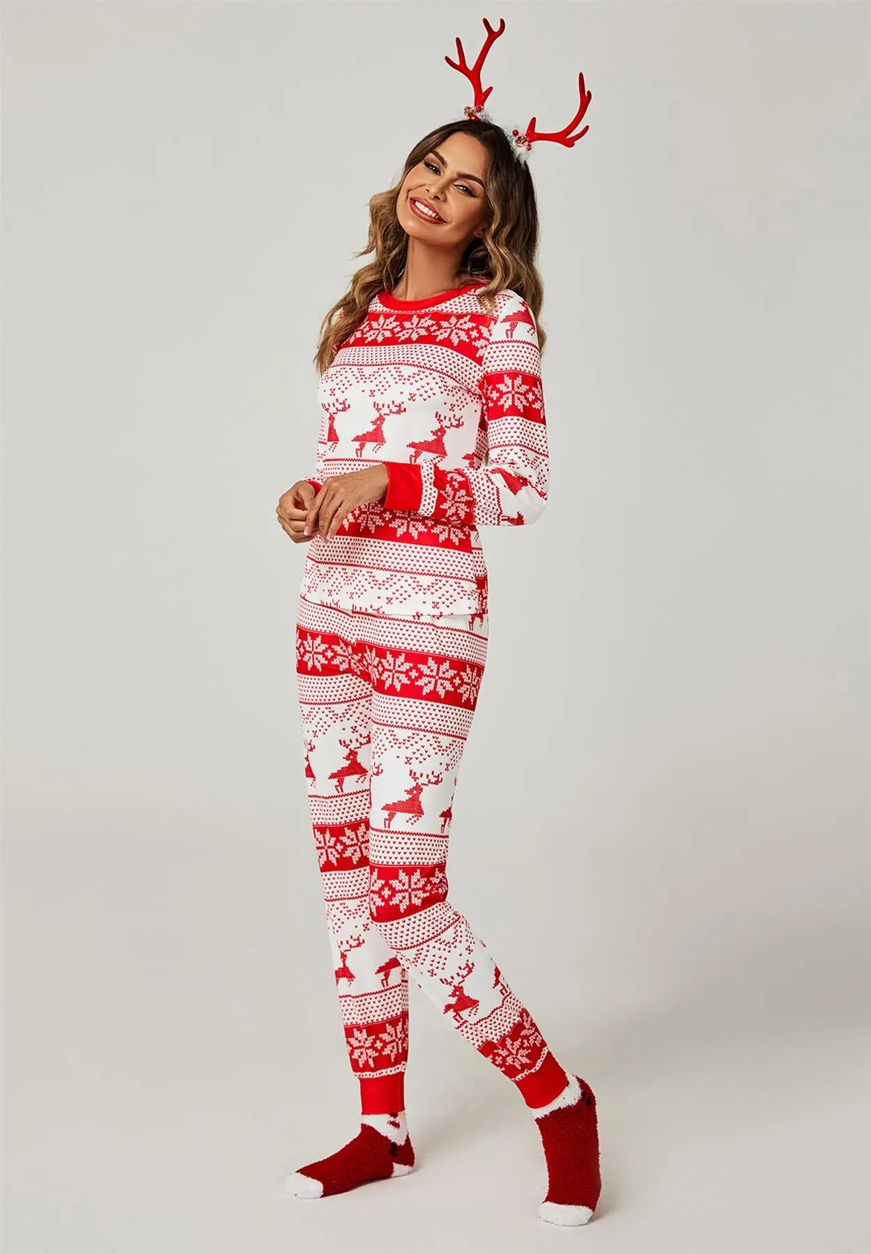 Christmas Long Sleeve SweatShirt Top & Trousers Co Ord Pyjama Sets In White & Red Snow Reindeer