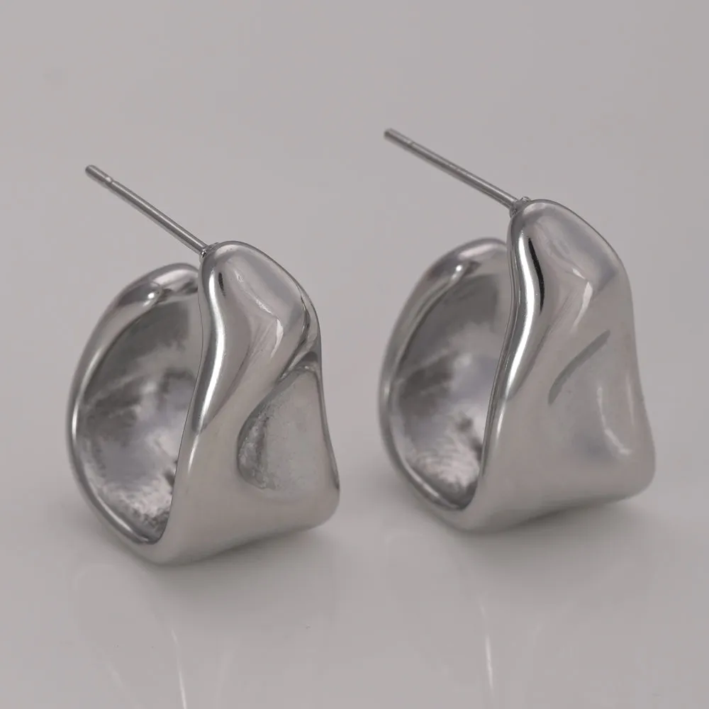 Fret Hoop Earrings