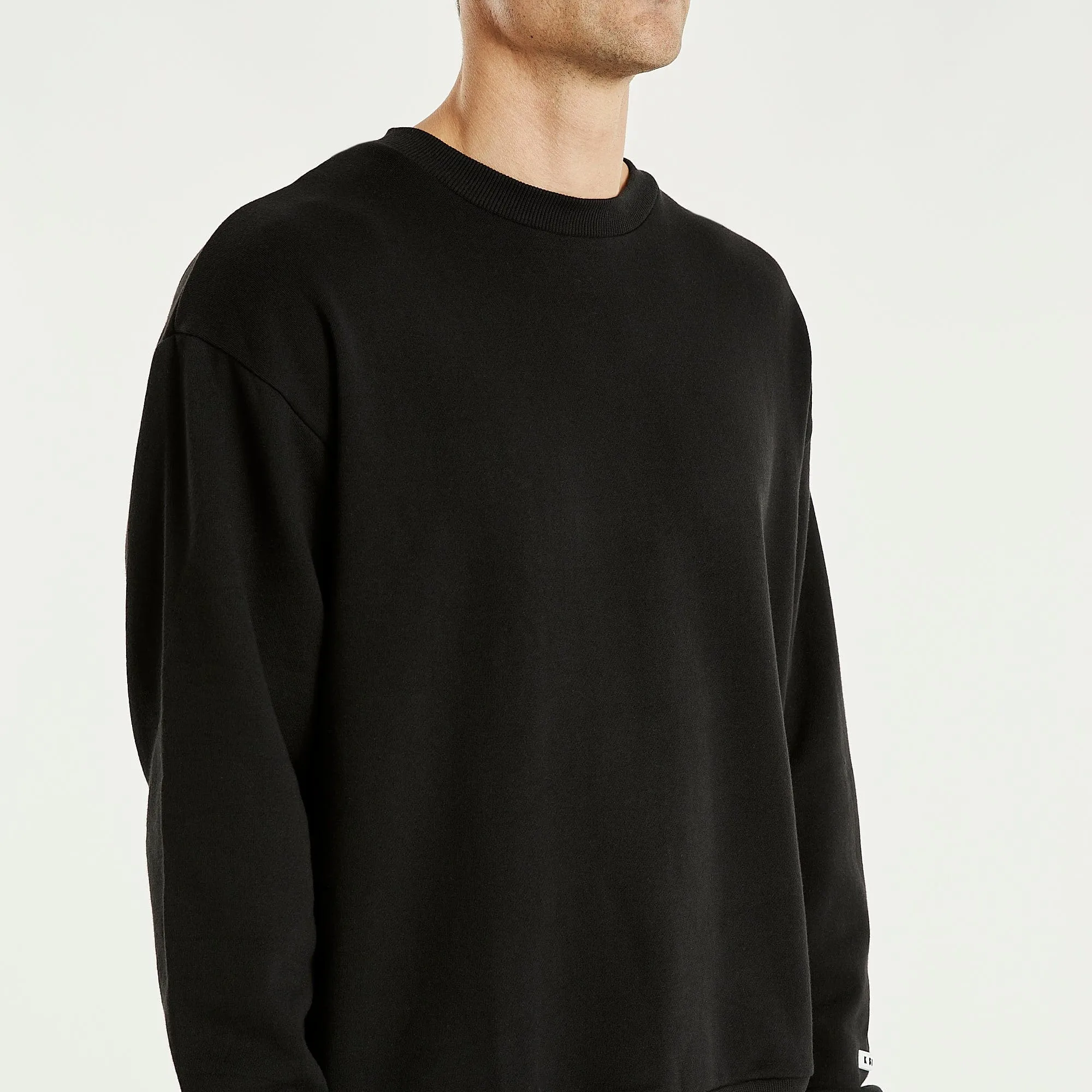 KISS CHACEY Mens Essentials Crew Neck Jumper - Jet Black