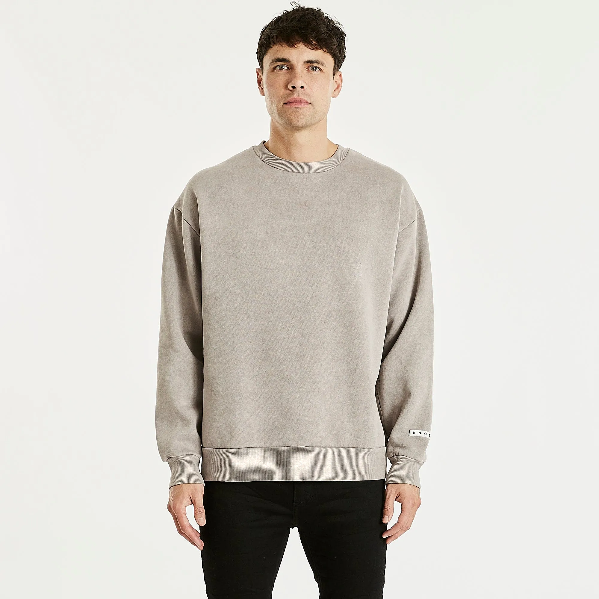 KISS CHACEY Mens Essentials Crew Neck Jumper - Pigment Gull