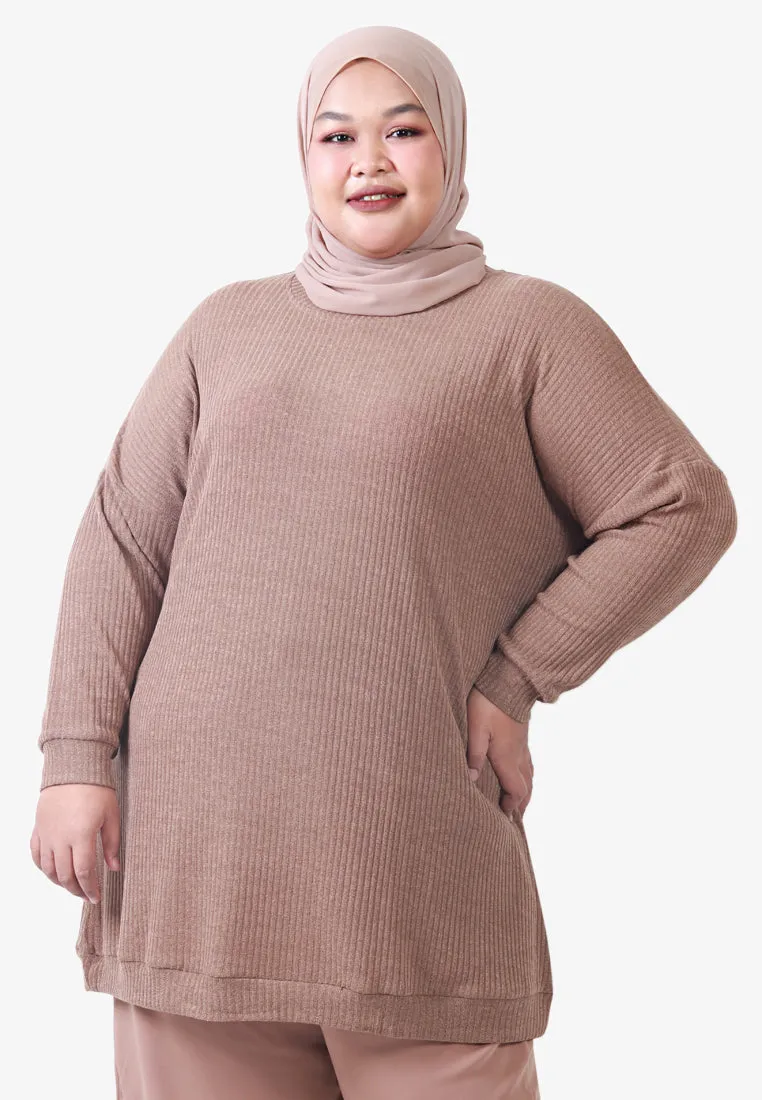 Kreely Long Minimalist Knitted Top - Light Brown