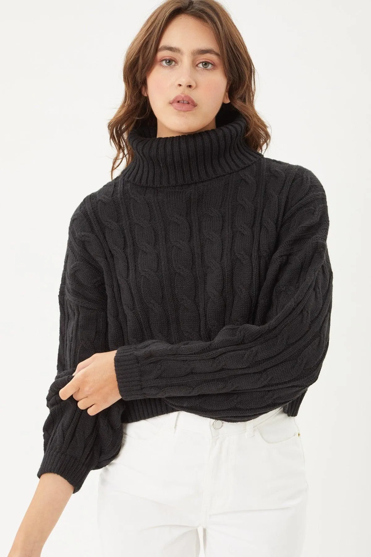 Loose Fit Cable Knit Turtle Neck Sweater