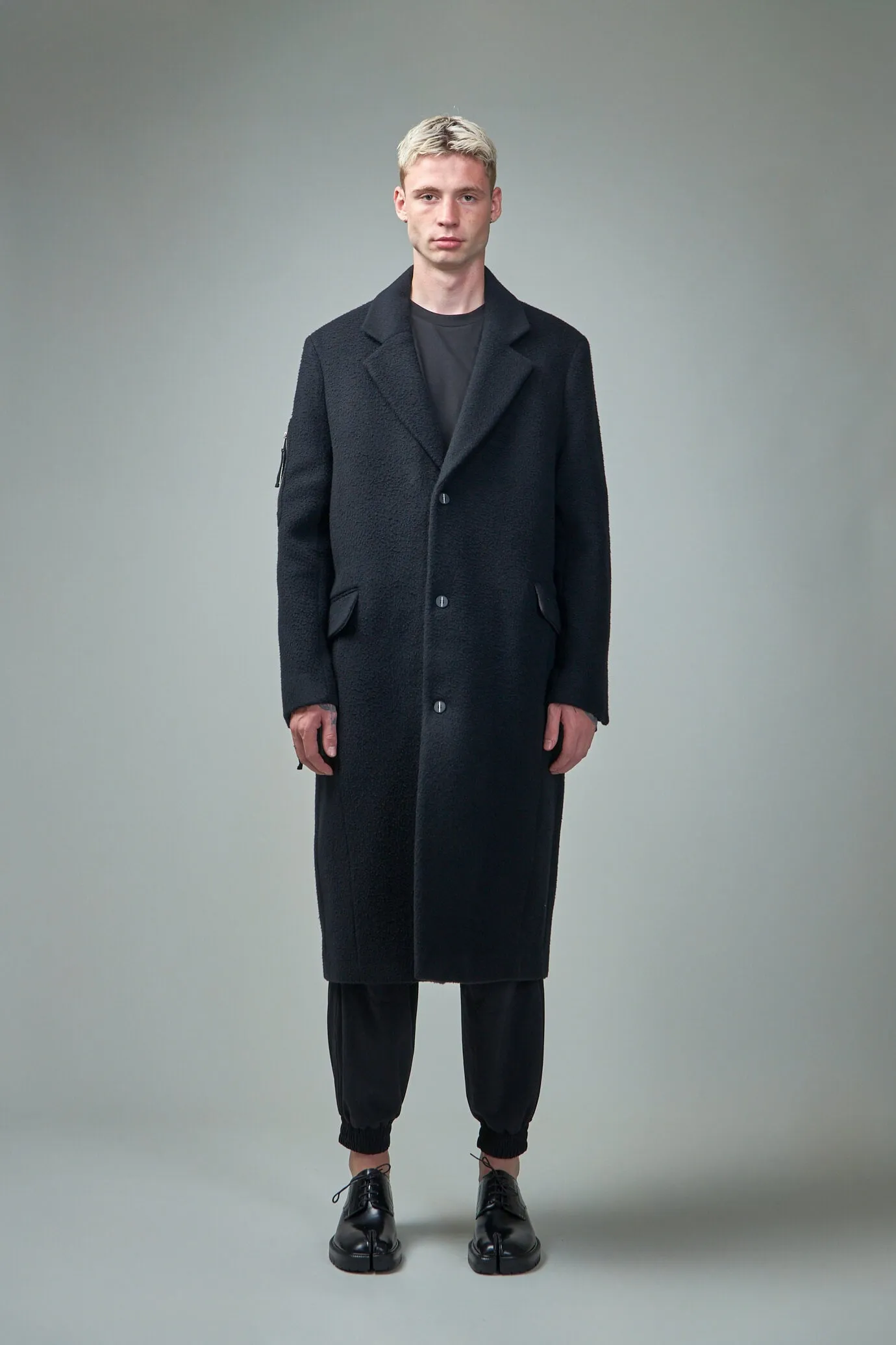 M J 69 Men Coat