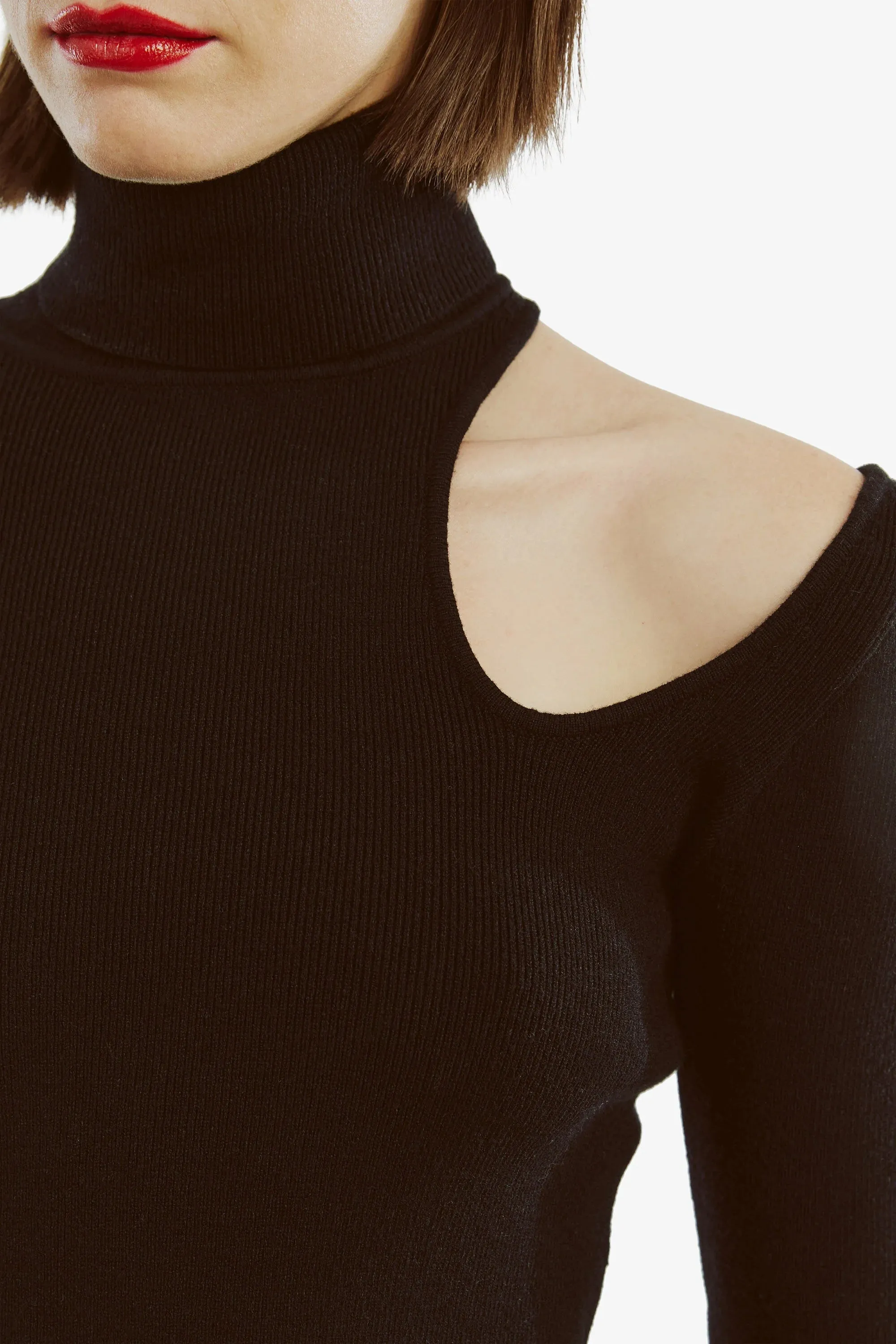 Olesa Asymetric Knit Top