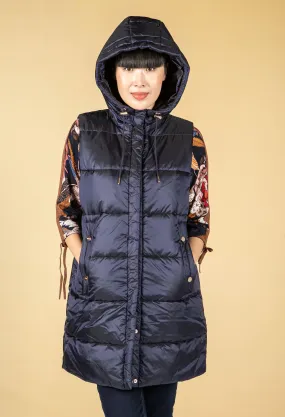 Quilted Long Hooded Gilet in Midnight Navy