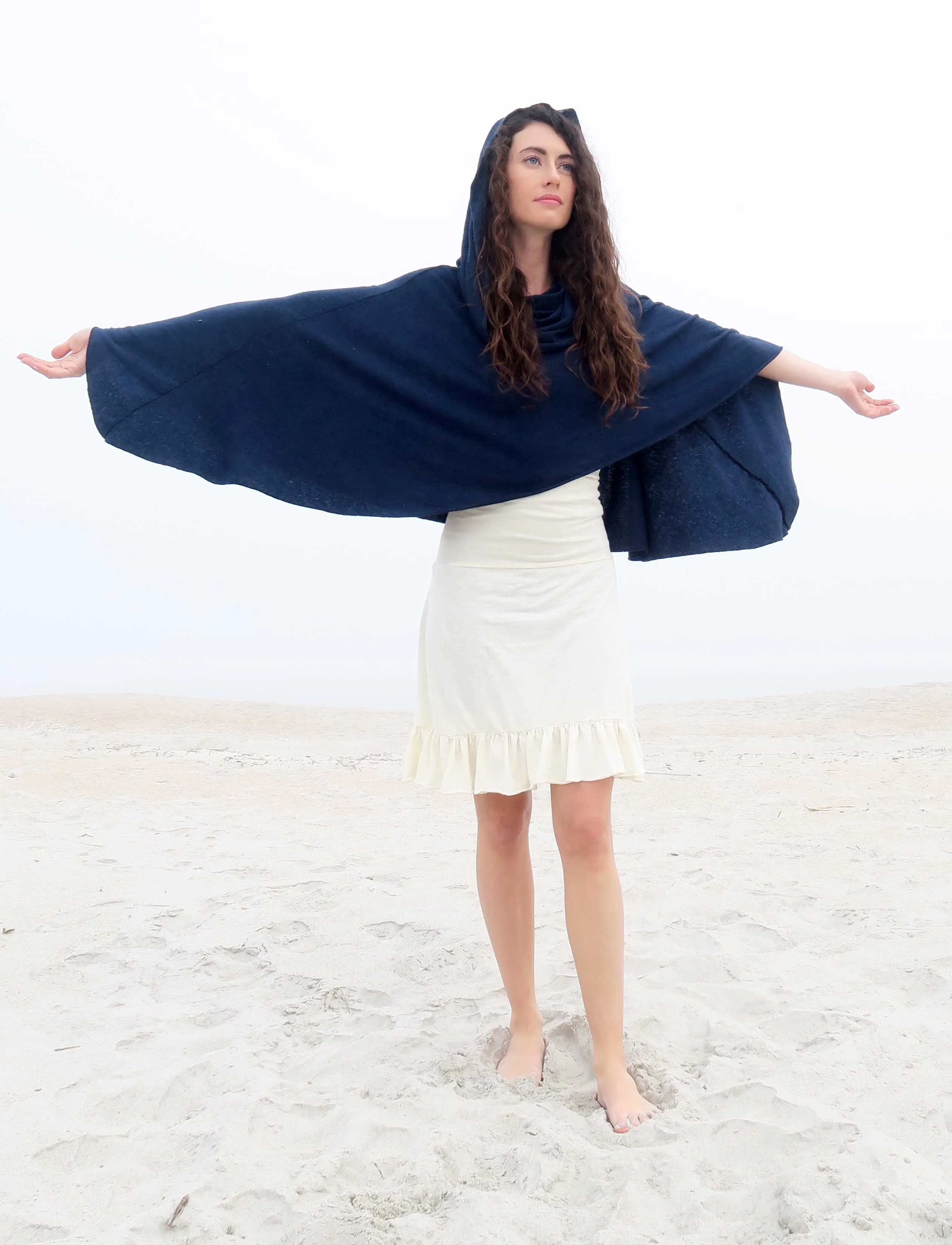 Super Cowl Aphrodite Cropped Cape