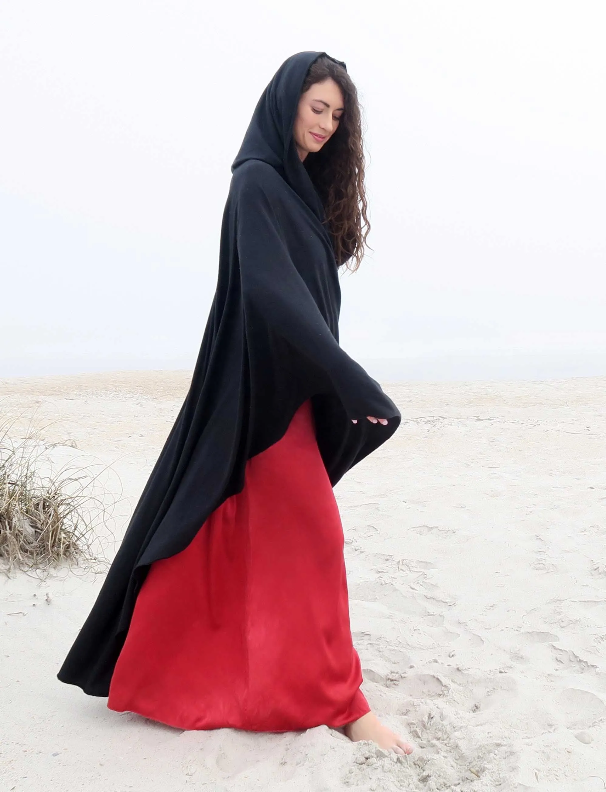 Super Cowl Aphrodite Long Cape