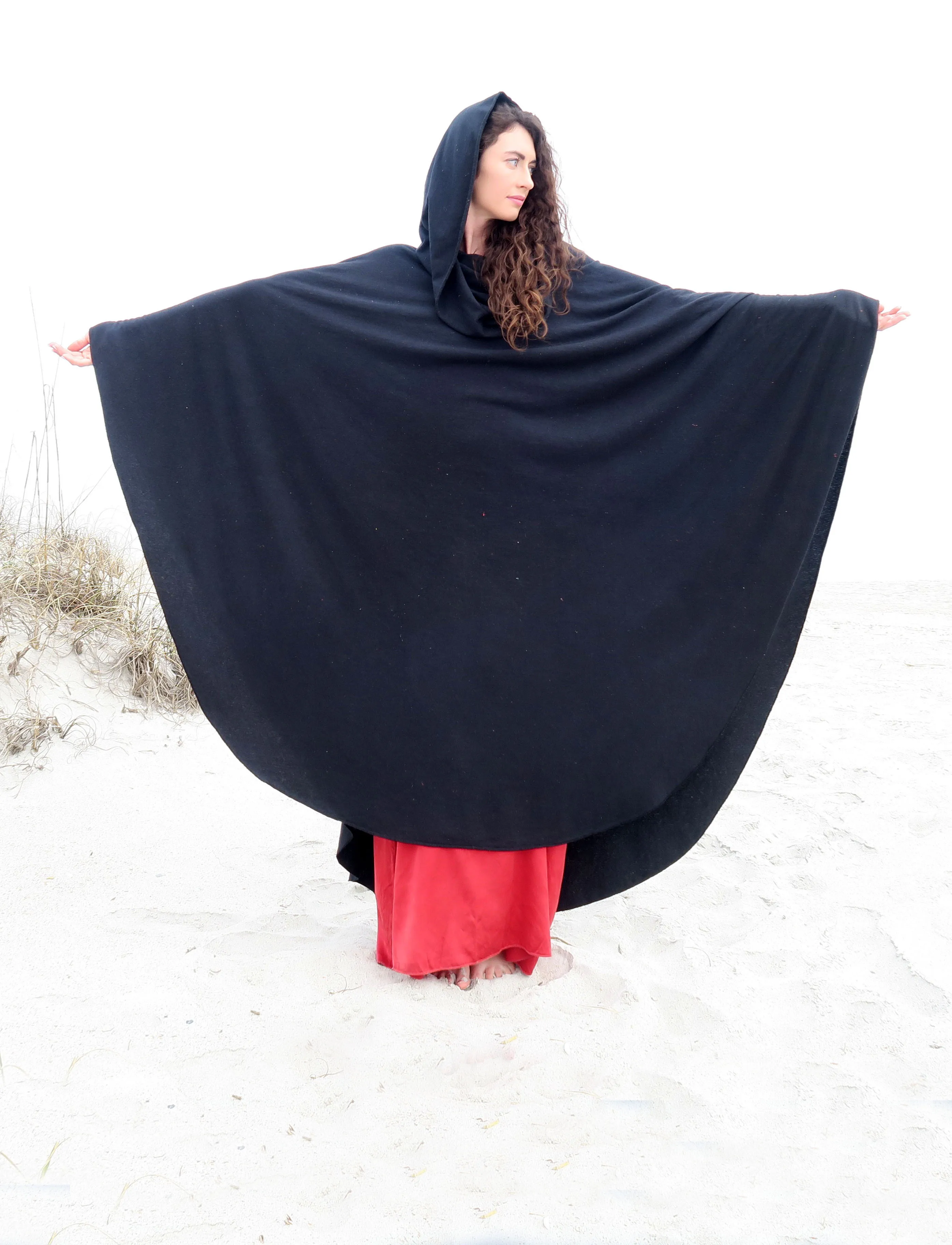 Super Cowl Aphrodite Long Cape