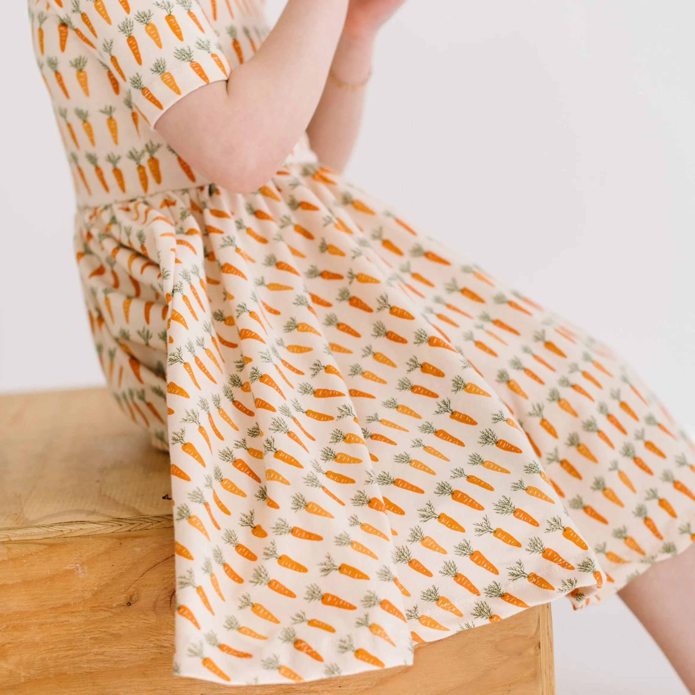 The Short Sleeve Ballet Dress in Carrots