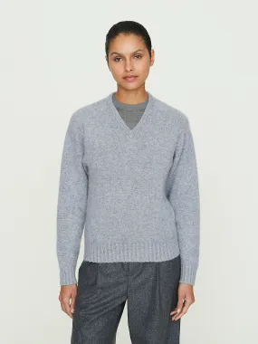 V-Neck Jumper in Heather Light Grey