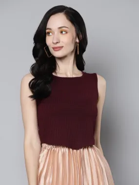 Women Burgundy Rib V-Hem Crop Top