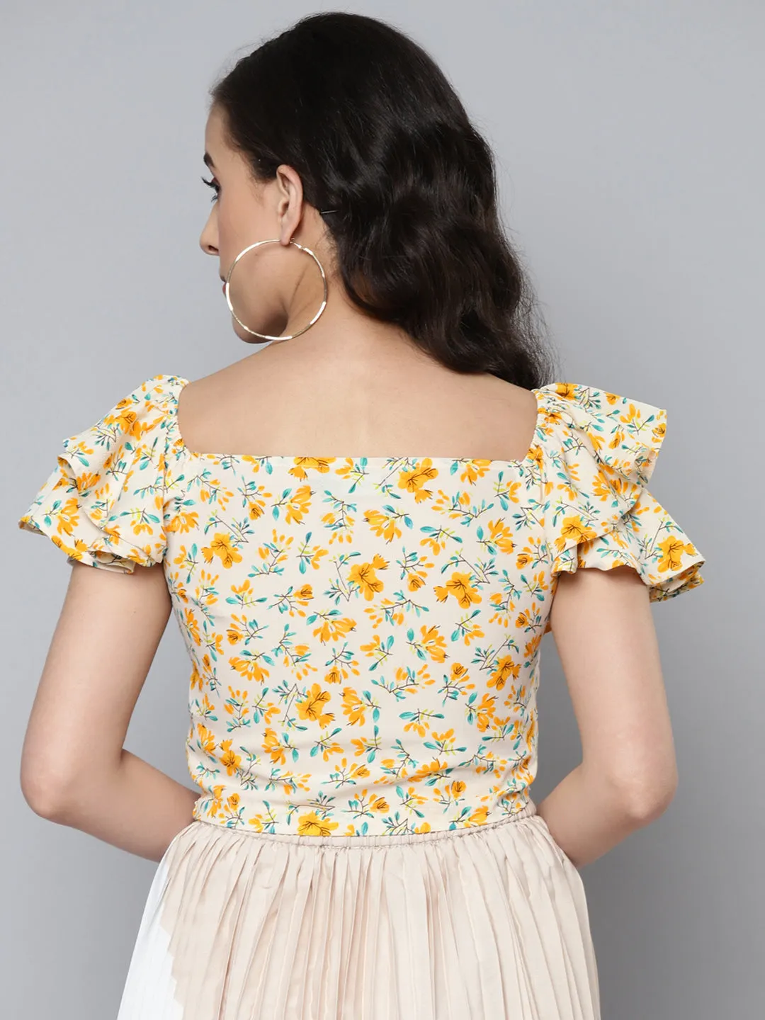 Women Off White Floral Ruffled Crop Top