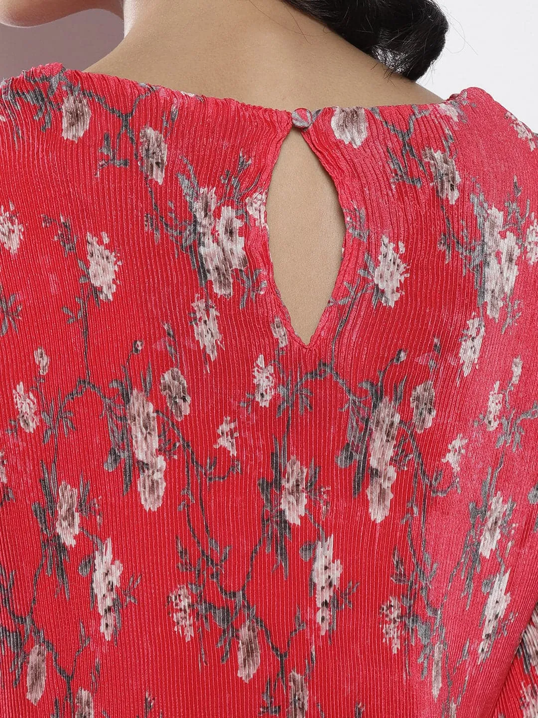 Women Red Floral Print Pleated Chinon A-Line Top